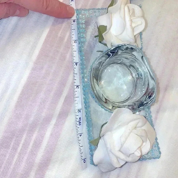 🤩Hand made Blue  & White Crystal Roses Candleholders Designed By Me 🤩 - Picture 5 of 5